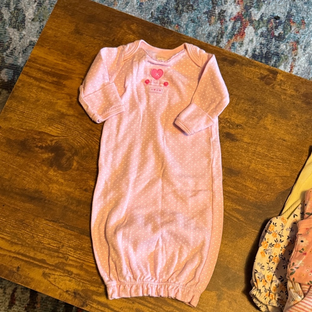 Assorted Baby Clothing Set - Picture 5 of 13